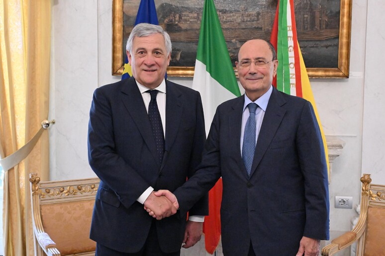 Politica –  Schifani, Tajani è il candidato naturale di Berlusconi alla guida di Fi