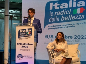 Intervento On Carlo Auteri - 3 giorni di Brucoli, per “l'Italia, le radici della bellezza”