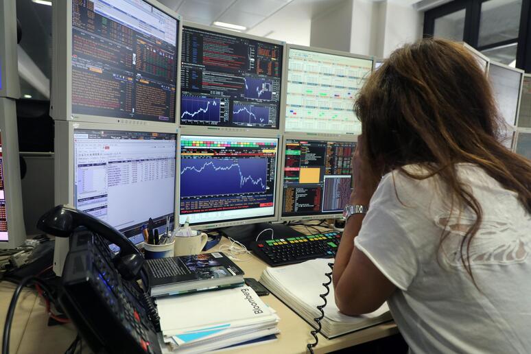 Borsa: Milano apre in rialzo, Ftse Mib +0,25%