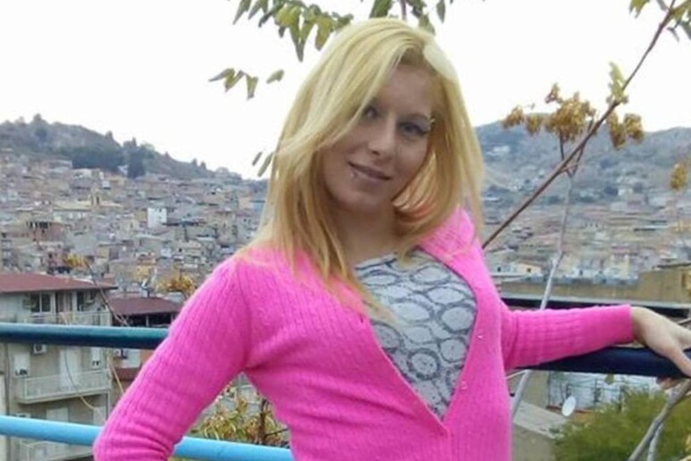 Il ritrovamento a Favara – Trovati resti umani in un appartamento nell’agrigentino