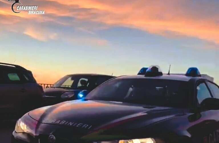 Violentò e diffuse video “Intimi”: Arrestato 36 enne
