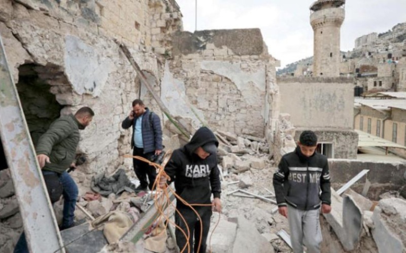 Raid israeliano su Rafah e Gaza City, 27 morti.