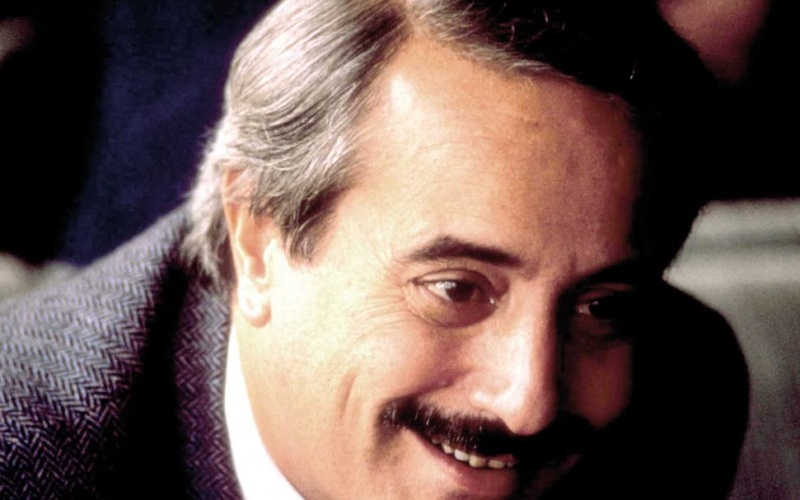 Priolo, il Comune distribuirà agli studenti un libro sui Giovanni Falcone