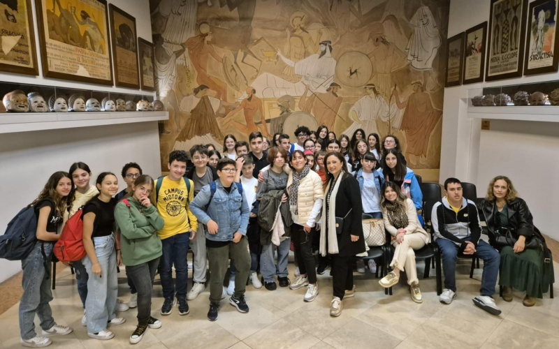 “Persefone e le altre. Narrazioni di donne tra mito e realtà”