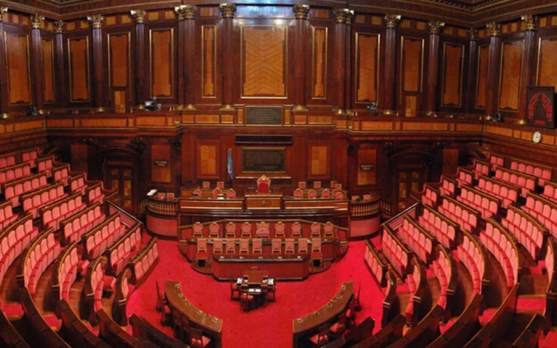 Superbonus, il governo incassa la fiducia. Le perplessità di Tajani