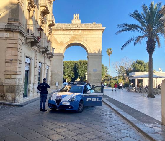 Noto – Allacciava abusivamente il suo ristorante alla rete elettrica, denunciato