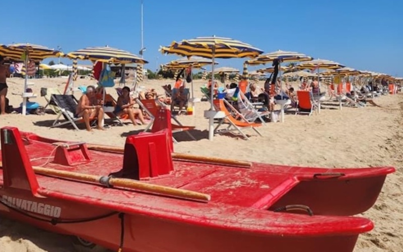 A marina di Priolo Lido comunale area Camper e solarium