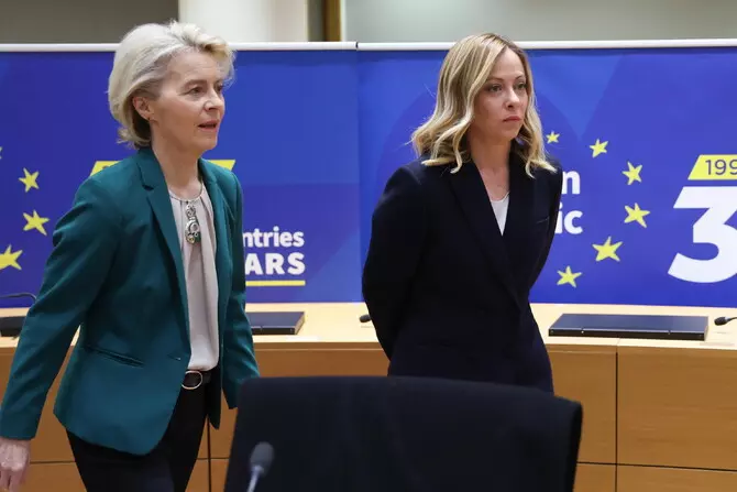 EU – Intesa sulle nomine dei top jobs Colloqui von der Leyen-Meloni
