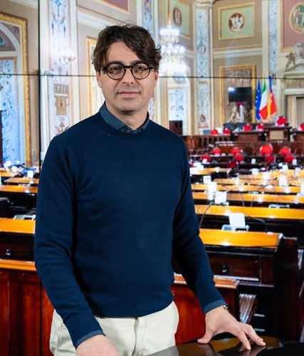 Il deputato Carlo Auteri si dimette dalla commissione Cultura