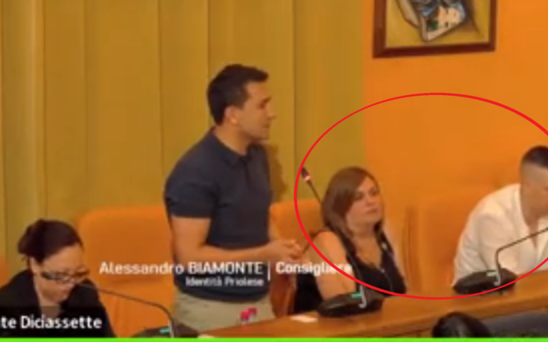 Priolo, Biamonte , Arangio e Laposata: “Si alla giunta tecnica, ma fuori dal gruppo Valenti e Pennisi”