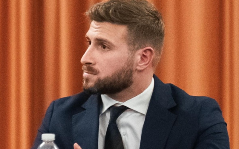 Floridia. Rubata la copertura di 5 tombini in ferro. Carianni: “Pericolo per la cittadinanza”