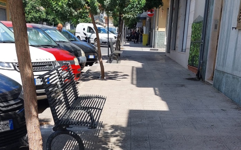 Priolo, installate nuove panchine in via Pentapoli