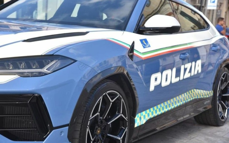 Alla guida con lo smartphone: sanzionati 70 automobilisti