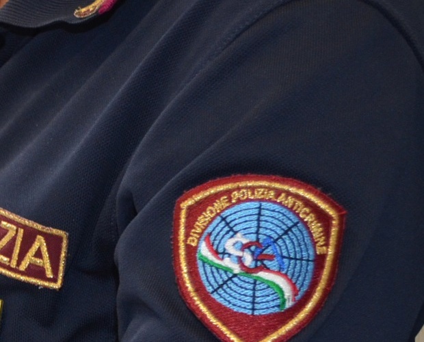 Maltrattavano le compagne, ammonimento per due siracusani