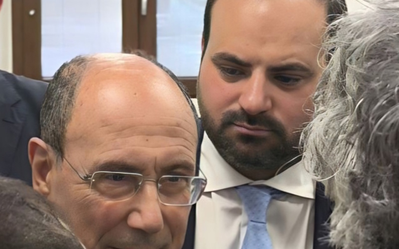 Gennuso (FI): “Il governo regionale a difesa del polo industriale”