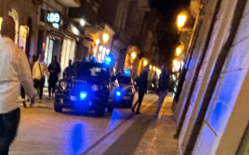 Comiso, attentato dinamitardo a un’agenzia di pompe funebri