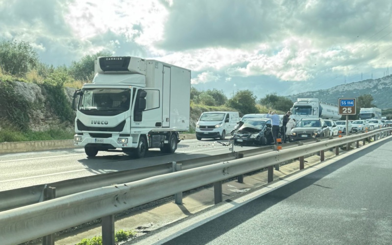 Priolo, tamponamento a catena sull’autostrada Siracusa-Catania