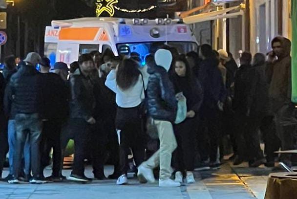 Vittoria – Ruba in negozio, inseguito e picchiato a sangue