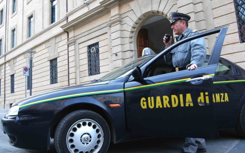 Siracusa, sequestrati 277mila prodotti contraffatti
