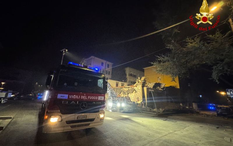 Parma – Crollo del tetto di una palazzina – Video