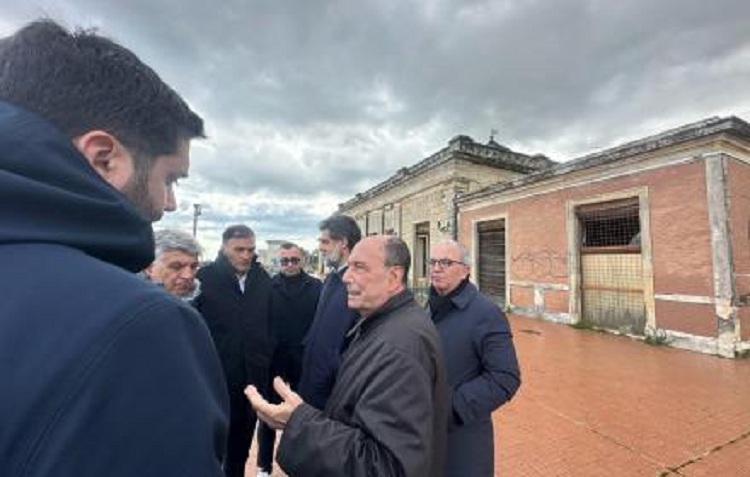 Terme, Schifani ad Acireale: “Impegno concreto per il rilancio”