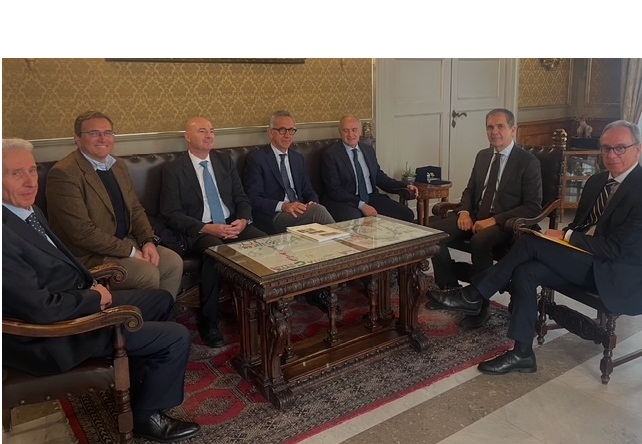 Catania – Mobilità, focus tra il Sindaco Trantino e il D.G. del Trasporto Pubblico Locale