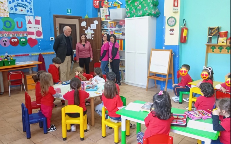 Priolo – Progetto primavera: Visita a sorpresa del Sindaco Gianni  alla scuola paritaria “PamEly’s Dream”