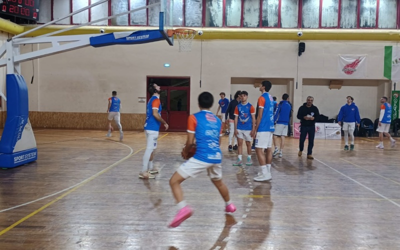 Siracusa Basket batte anche Basket Giarre confermando il momento positivo