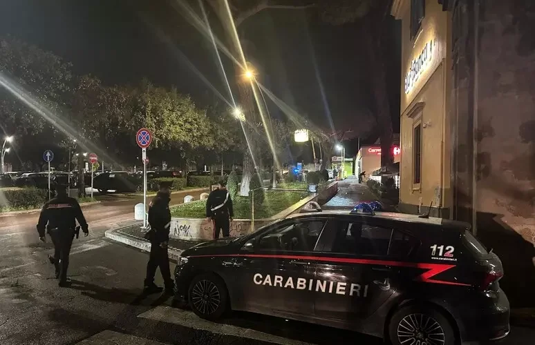 Frascati, 16enne ferito da una coltellata: arrestato un coetaneo