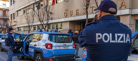 Estorsioni con metodo mafioso, 5 arresti in provincia di Cosenza