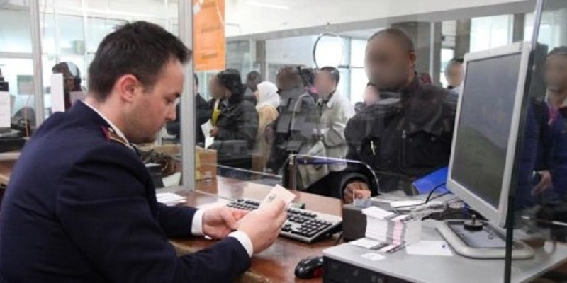 Grosseto: permessi di soggiorno falsi: denunciate 5 persone