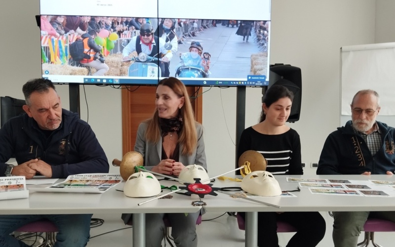 Cagliari, Vespiglia 2025: si scaldano i motori per la corsa alla stella in Vespa
