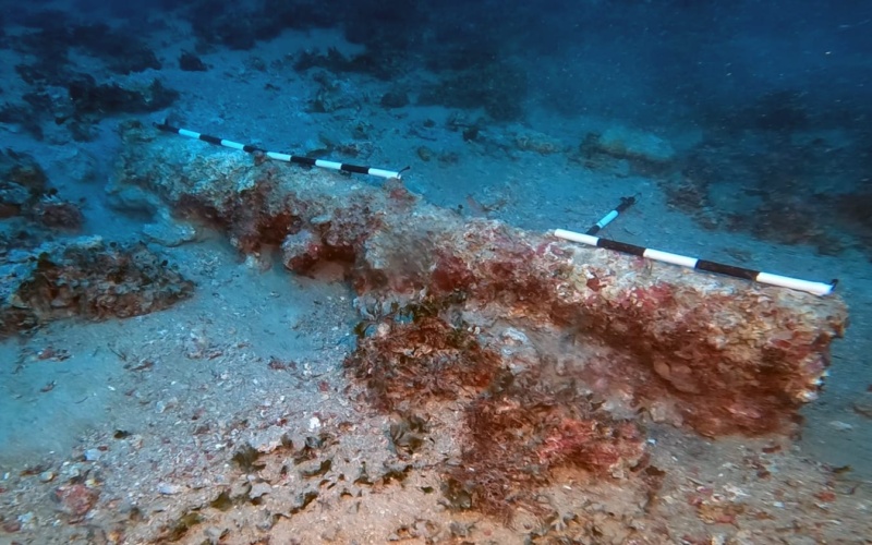 Ritrovati un timone e un cannone navale nei mare di Fontane bianche