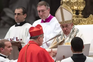 Caso Becciu, spuntano lettere Papa su esclusione da Conclave