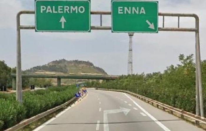 Autostrada Palermo-Catania, giovedì 17 riapre lo svincolo di Enna
