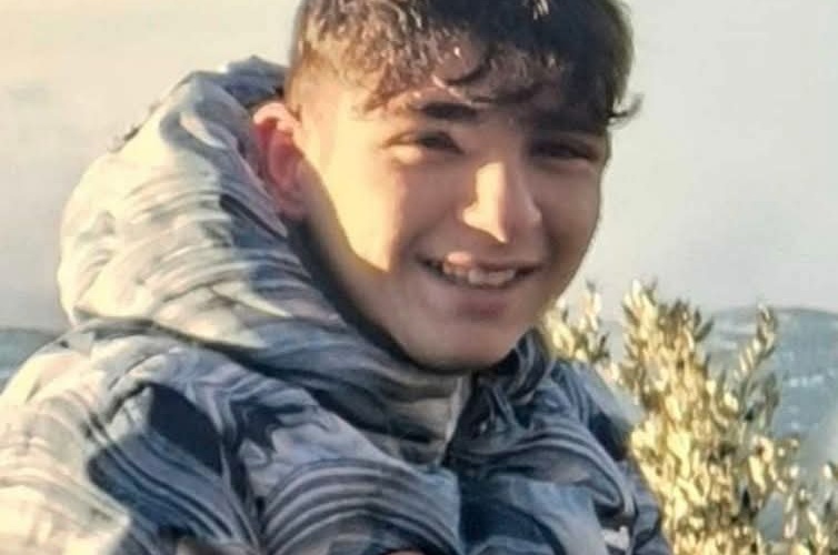 Modica, scomparso quindicenne: appello per Lorenzo