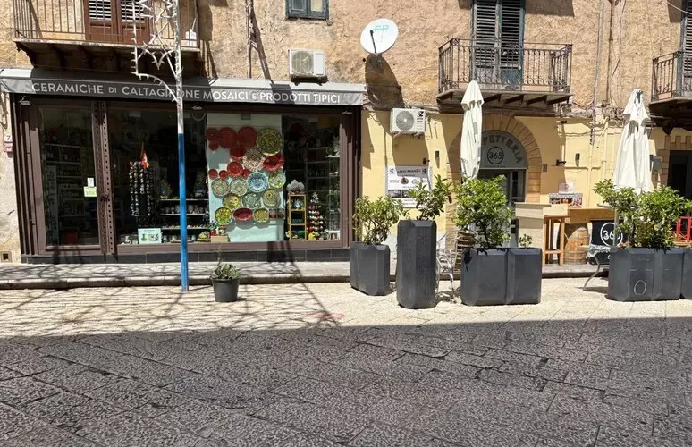 Sparatoria a Monreale, sospettato ragazzo di 19 anni del quartiere Zen