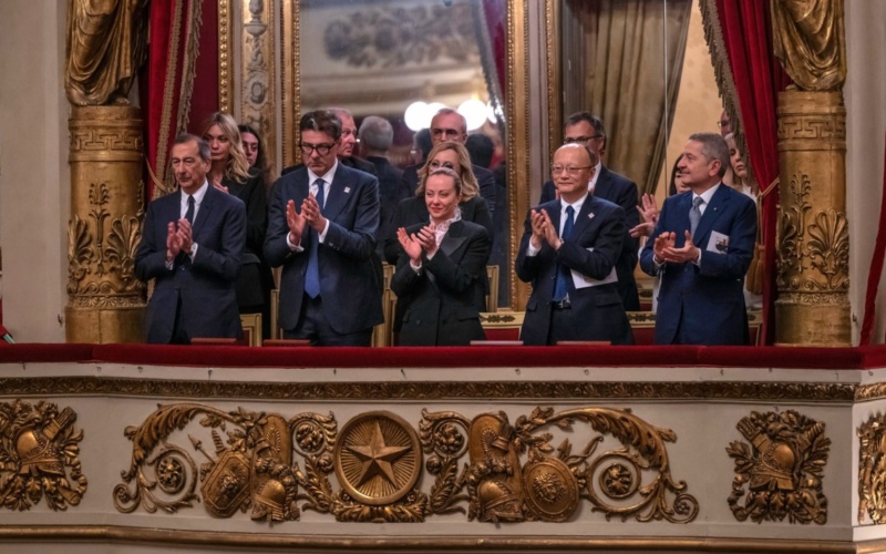 Giorgetti, azioni politiche forti per commercio stabile e prevedibile