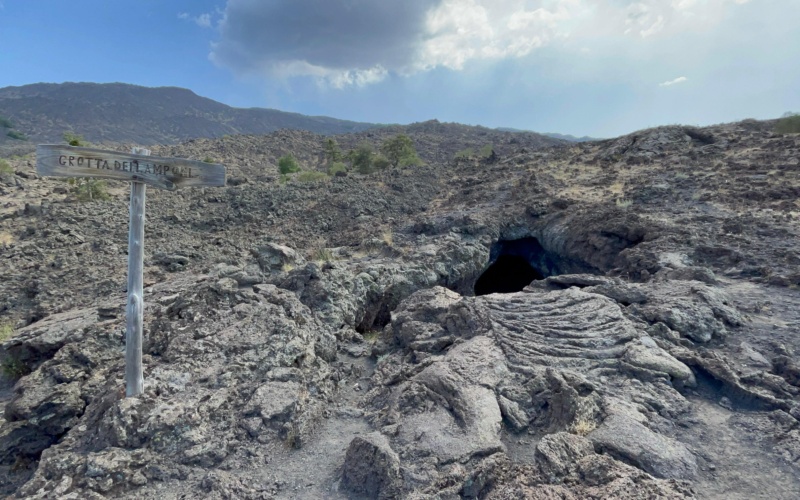 Escursionista salvato sull’Etna nella Grotta dei Lamponi