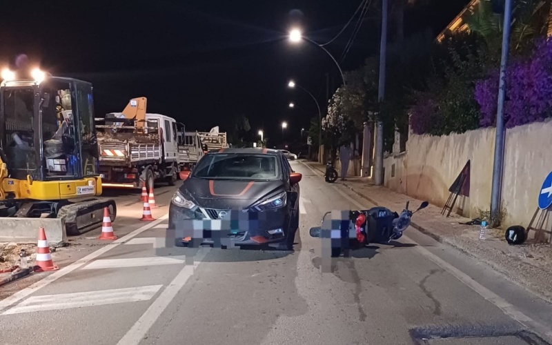 Scontro tra moto e auto in via Necropoli Grotticelle
