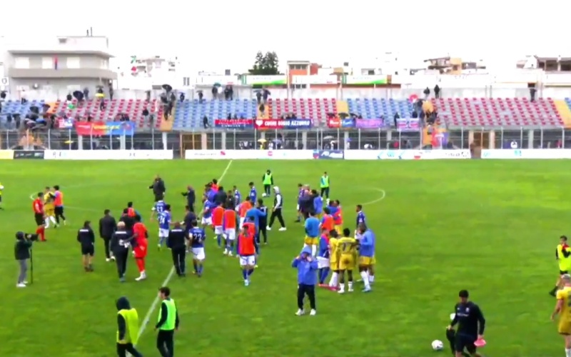 Pole scudetto, Siracusa passa a Casarano 3-1
