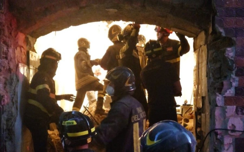 Esplosione Napoli, individuato corpo senza vita uomo disperso