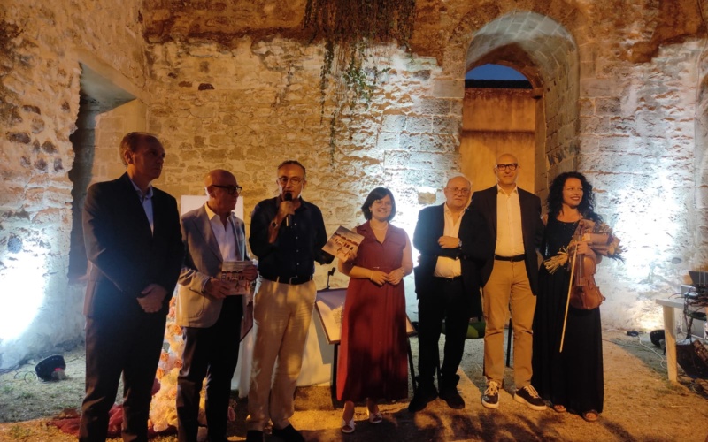 Francofonte – Presentato il libro “Il triplice abbraccio”