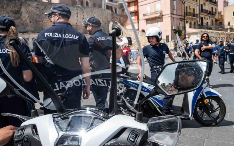 “Dovevo prendere arancini”, motociclista in senso vietato sanzionato a Melilli