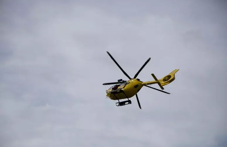 Morto bimbo di 6 anni dopo tuffo in piscina