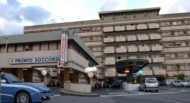 Messina – Madre cade dal balcone con la figlia neonata: piccola in gravi condizioni