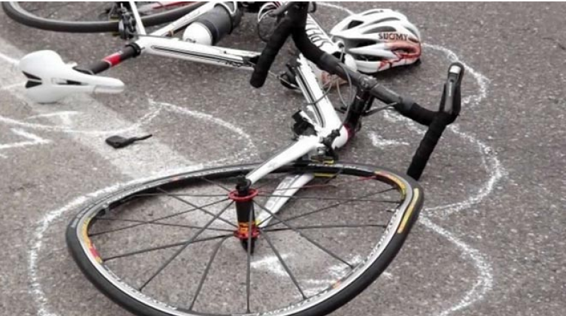 Grave ciclista 62enne travolto da un pirata della strada