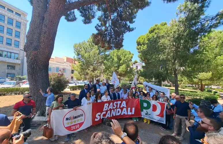 Scandali alla Regione siciliana, M5s e Pd: “Schifani venga in Aula a riferire su inchieste”