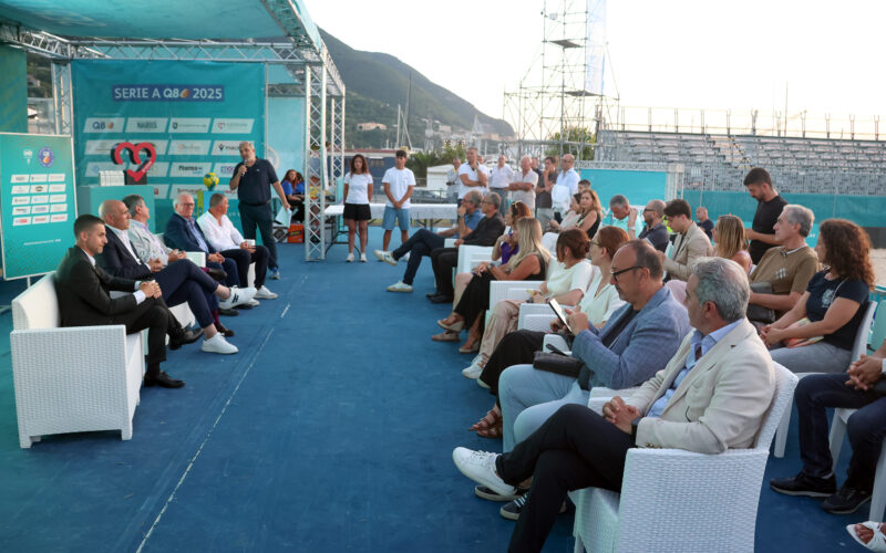 Beach soccer  – Castellammare accende la Coppa Italia: le ragazze infiammano l’arena