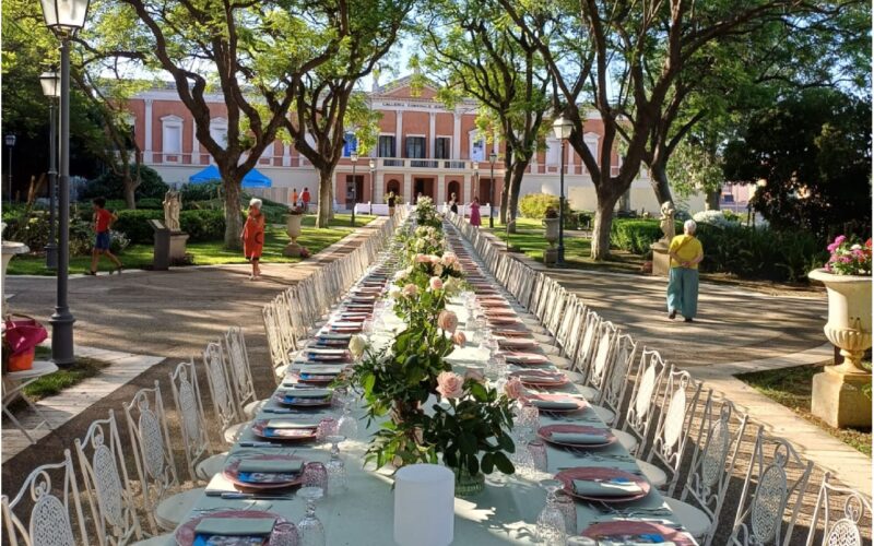 Ai Giardini Pubblici di Cagliari Una cena per la vita